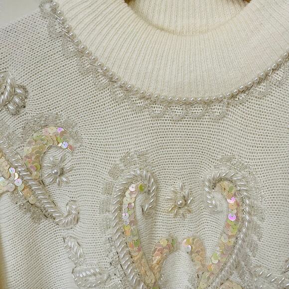 VINTAGE 80's Alfred Dunner Cream Beaded Long Sleeve Sweater - Picture 5 of 9